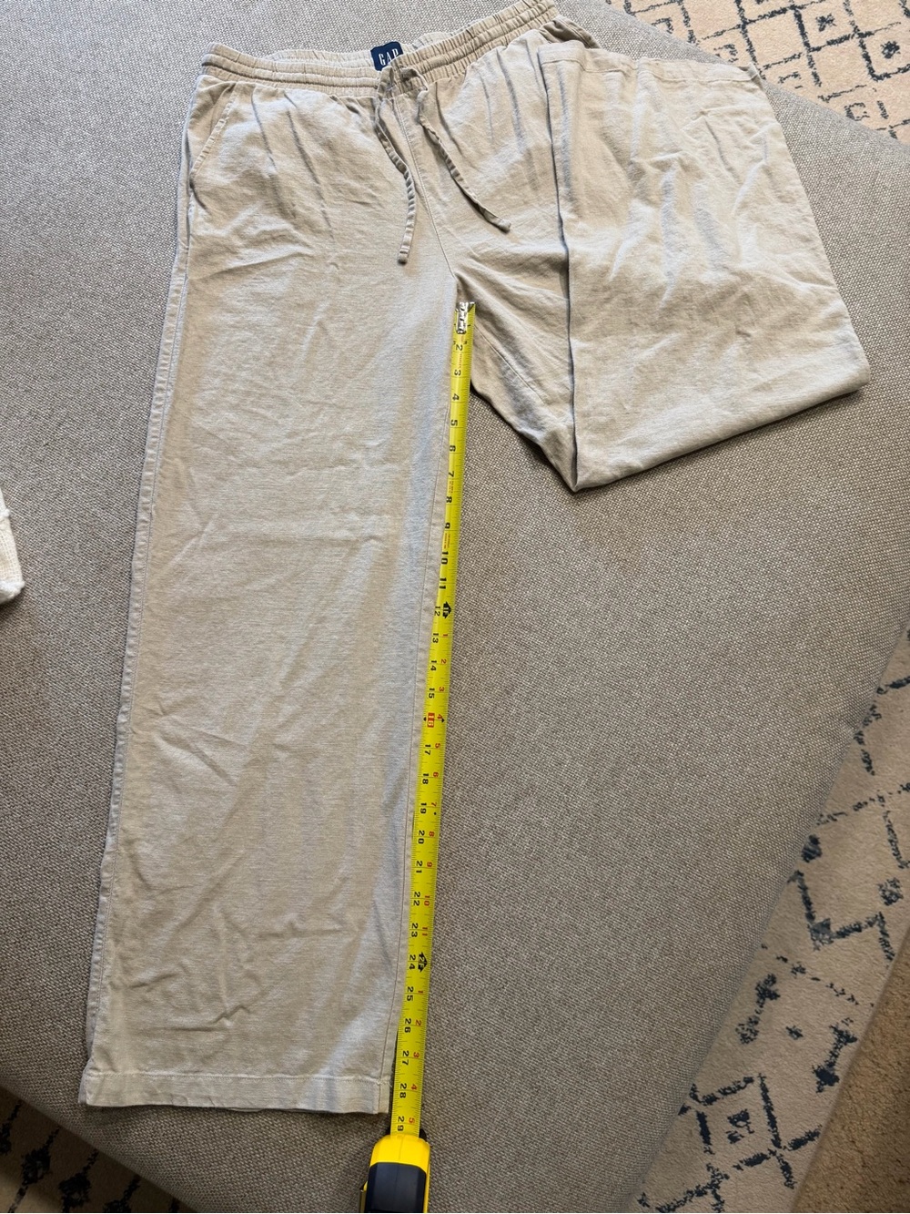 GAP - Women’s - Relaxed- Wide Leg - Light Taupe - Drawstring - Chinos - Picture 6 of 7